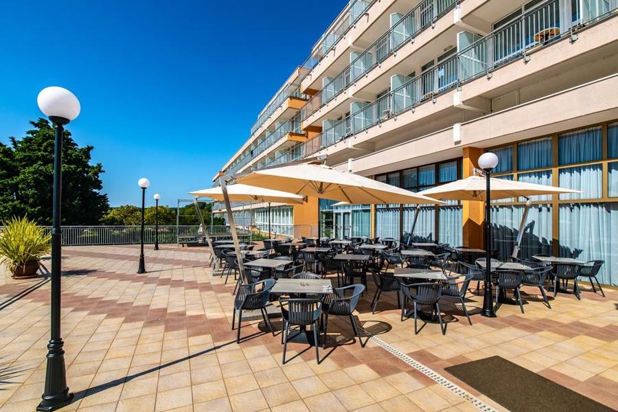 Arena Hotel Holiday Medulin Ngoại thất bức ảnh