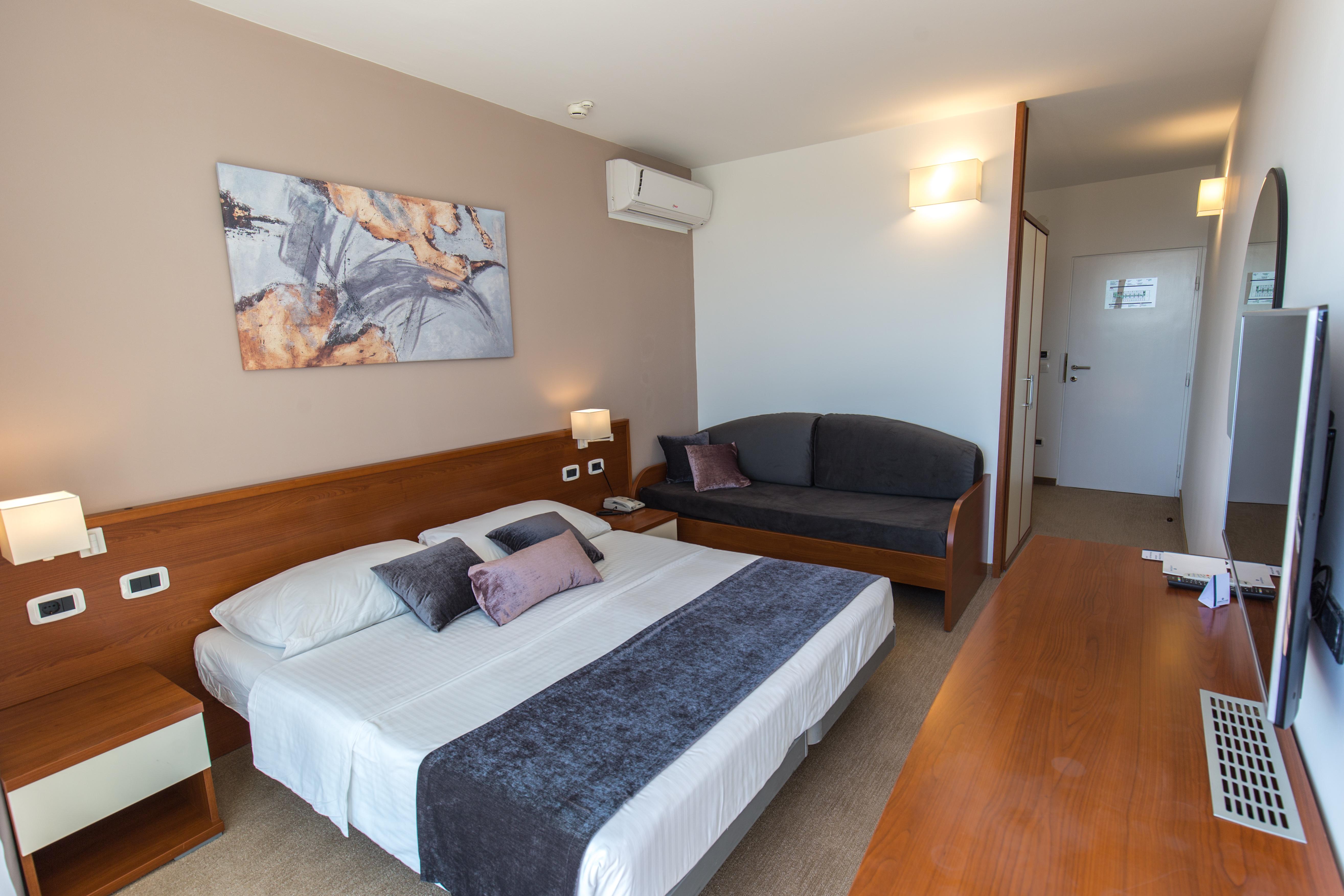 Arena Hotel Holiday Medulin Ngoại thất bức ảnh
