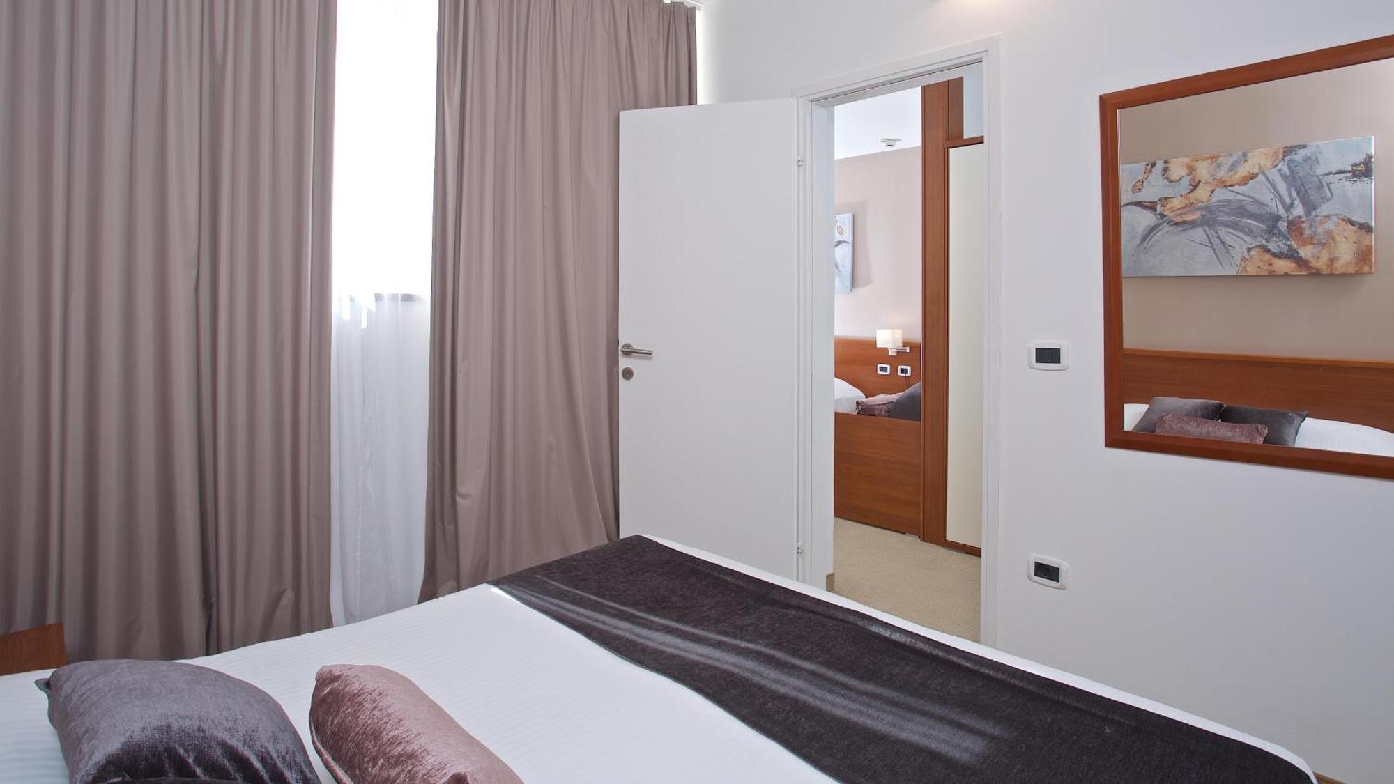 Arena Hotel Holiday Medulin Ngoại thất bức ảnh