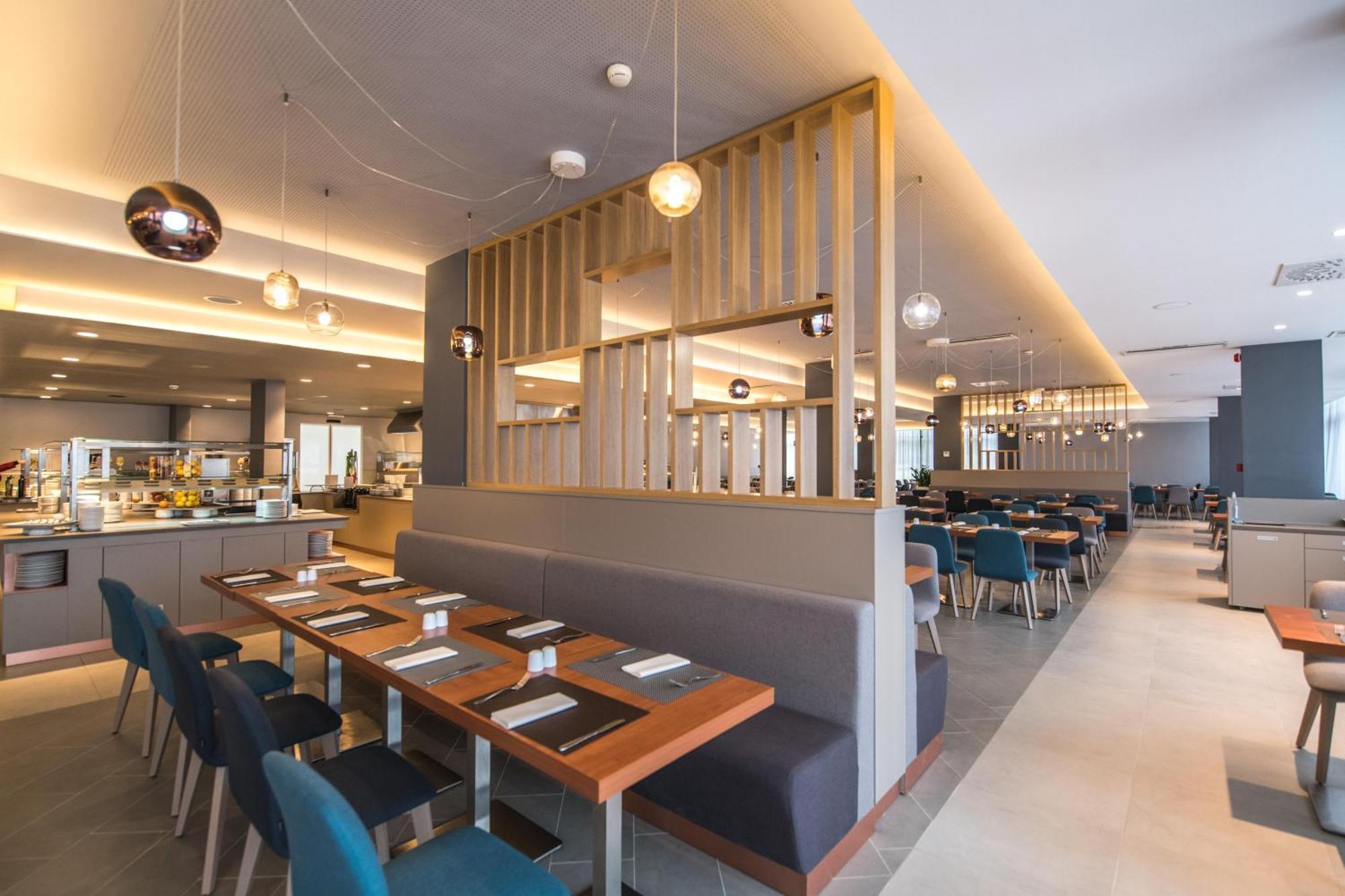 Arena Hotel Holiday Medulin Ngoại thất bức ảnh