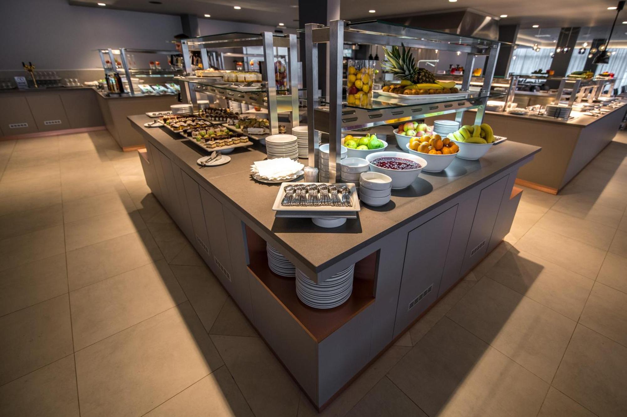 Arena Hotel Holiday Medulin Ngoại thất bức ảnh