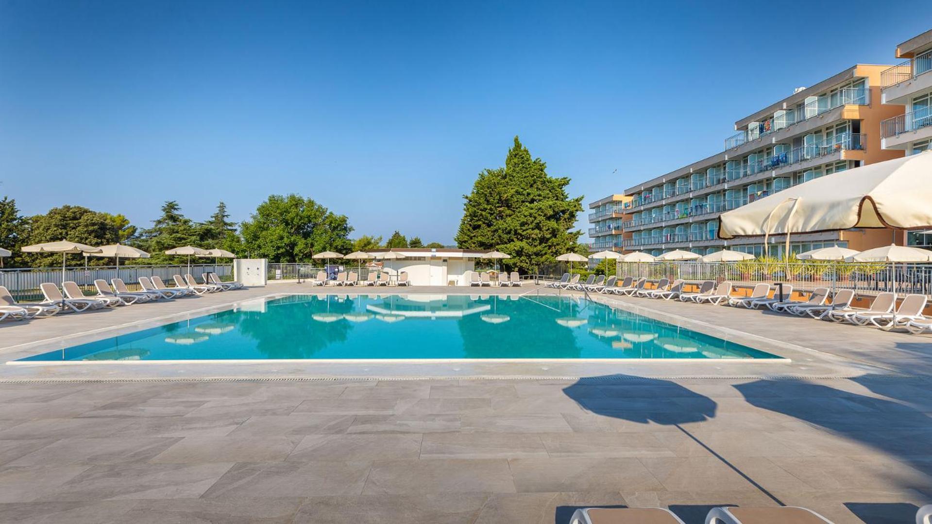 Arena Hotel Holiday Medulin Ngoại thất bức ảnh